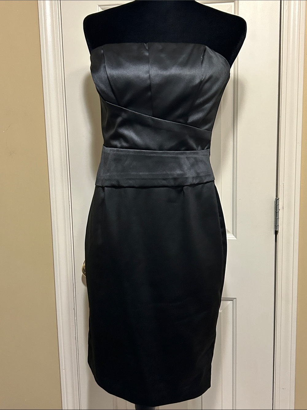 White House Black Market Strapless Black Satin Cocktail Dress Size 8